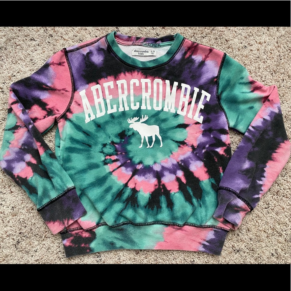 Abercrombie kids sweatshirt size 9/10.